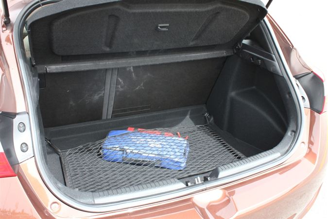 Hyundai i30 1.6 CRDi Elite Foto Galeri Arabam.com 26