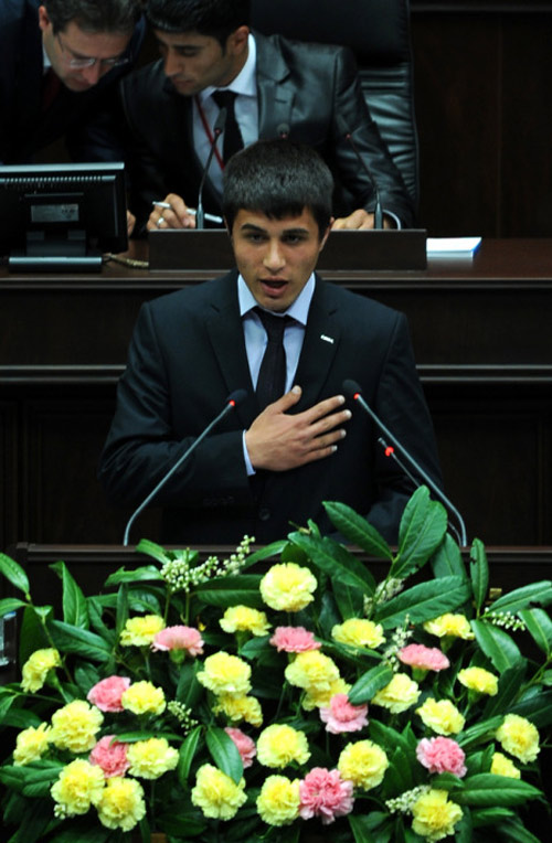 Ve türban Meclis'e girdi 3