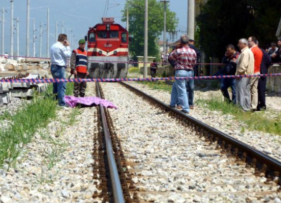 Tren istasyonunda feci ölüm 1