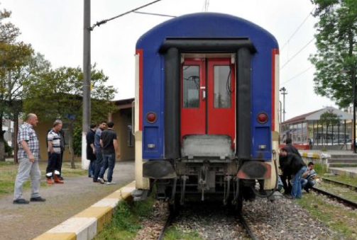 Tren istasyonunda feci ölüm 11