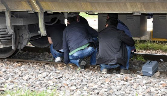 Tren istasyonunda feci ölüm 8