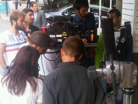 Dizi setlerinden görmediğiniz sahneler 26