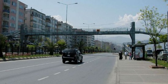 'Engelli' üst geçit 1