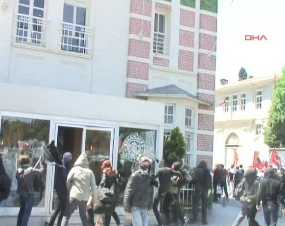 Mecidiyeköy'ü anarşistler bastı 19