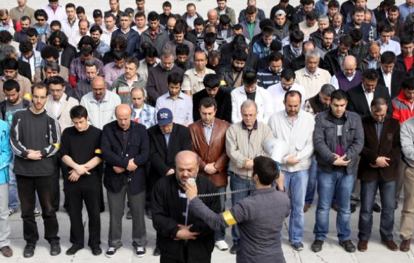 1 Mayıs'a cenaze namazıyla başladılar! 1
