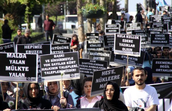 1 Mayıs'a cenaze namazıyla başladılar! 11