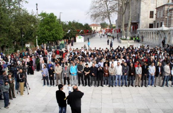 1 Mayıs'a cenaze namazıyla başladılar! 3