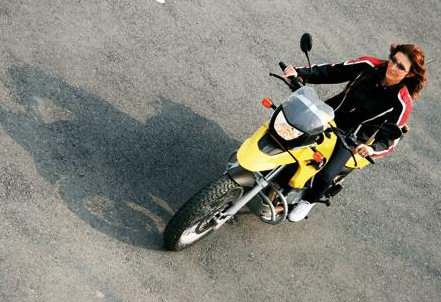 Motosiklet tutkunu ünlüler 10