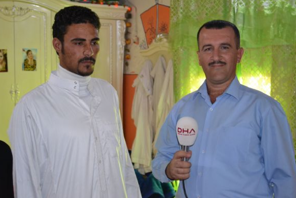 Bir düğünle 2 kadınla evlendi! 44