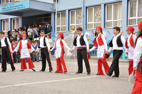 Bu okul etkinlikleriyle bir numara 1