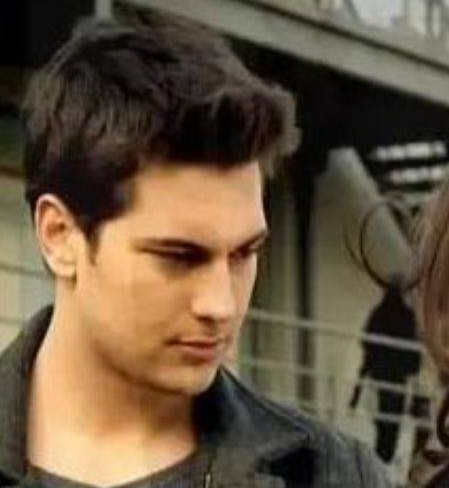 Diva'nın ayakkabı numarasına bakın! 37