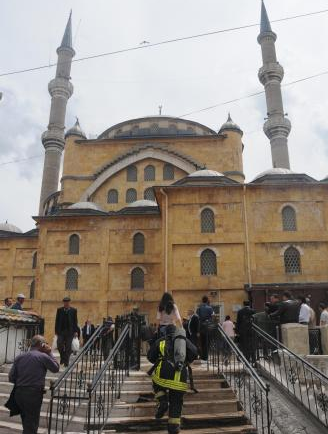İtfaiyenin çoraplı müdahalesi! 6