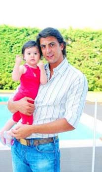 Ünlülerin çocukları kime benziyor? 12