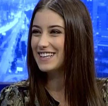 Ünlüler hangi okuldan mezun oldu? 30