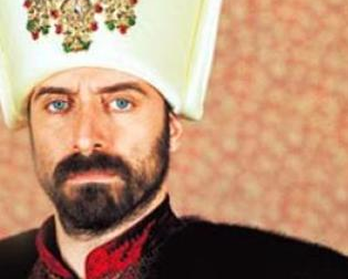 Ünlüler hangi okuldan mezun oldu? 36