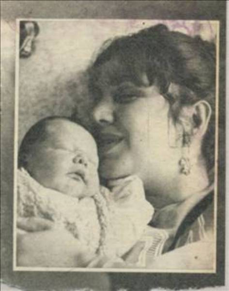 Ünlü anneler ve kızları 36