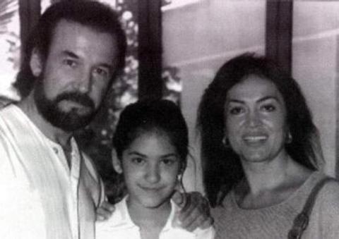 Ünlü anneler ve kızları 40