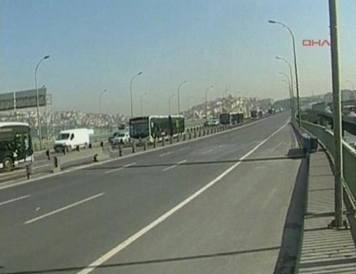 Haliç Köprüsü'nde büyük tehlike! 3