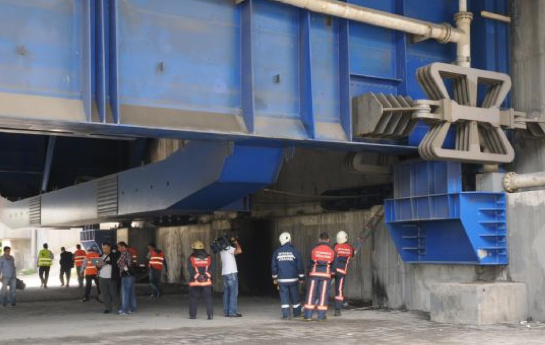 Haliç Köprüsü'nde büyük tehlike! 9