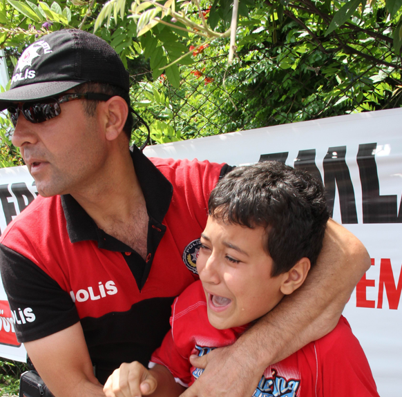 Aile boyu çok çılgın bir eylem! 12