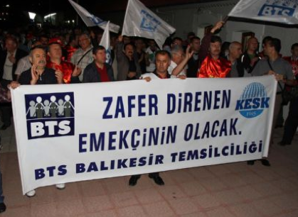 Memur grev yaptı, hayat durdu 13