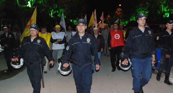 Memur grev yaptı, hayat durdu 2
