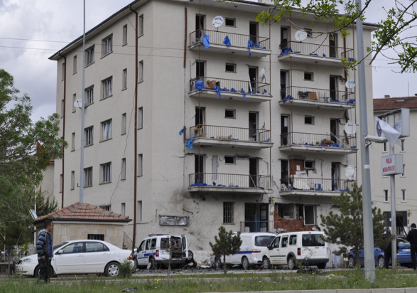 Bombalı araçla saldırıdan fotoğraflar 2