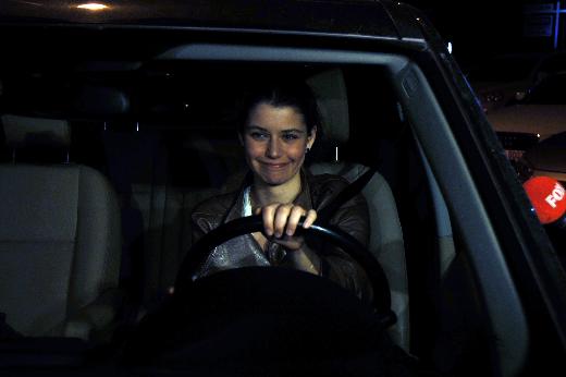 Beren Saat 20
