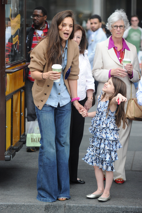 Katie Holmes 26