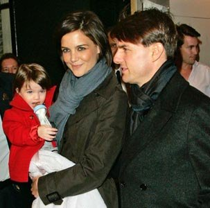 Katie Holmes 80