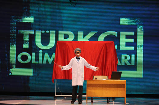 Türkçe'nin yıldızları salonu inletti 24