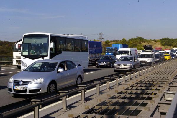 "Cicişler" trafiği felç etti 2