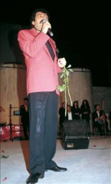 Ünlüler ama çok çektiler 17