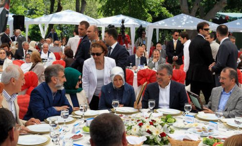 Abdullah Gül bu fotoğrafa çok şaşırdı! 5
