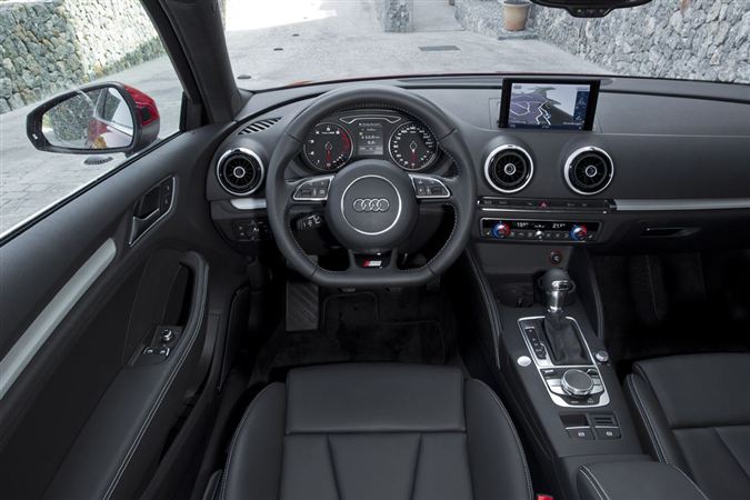 2013 Audi A3: Premium kompakt sınıfının gözbebeği Audi A3 yenilend.. 108
