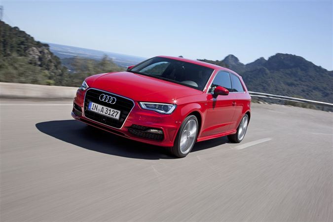 2013 Audi A3: Premium kompakt sınıfının gözbebeği Audi A3 yenilend.. 23