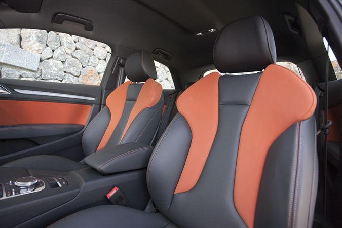 2013 Audi A3: Premium kompakt sınıfının gözbebeği Audi A3 yenilend.. 95