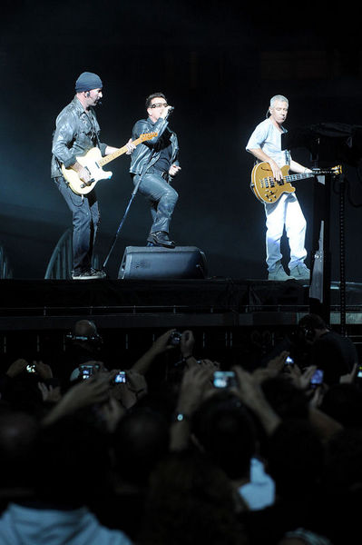 İstanbul'da U2 şöleni 1