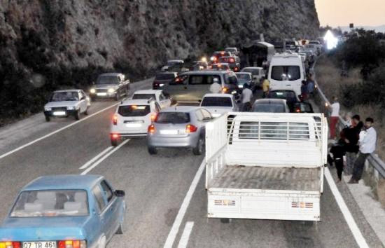Fethiye'de tsunamiden kaçış 12
