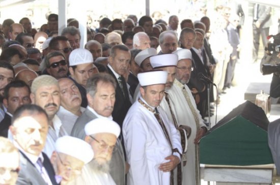 'Bisküvici dede'ye son görev 4