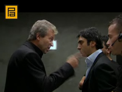 Polat Alemdar'dan 9 kişiye dayak 8