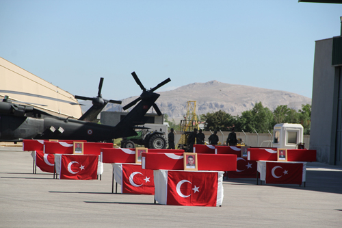 8 şehidimiz gözyaşlarıyla uğurlandı 7