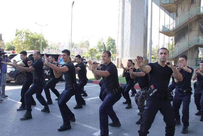 Bu cop sesle korkutacak 2