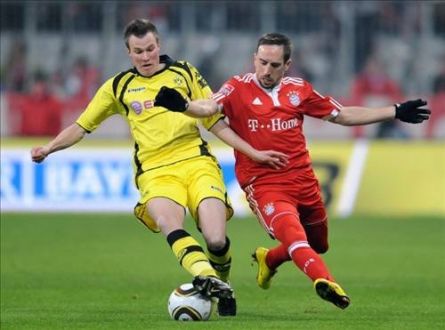 Dünyayı sallayan Müslüman futbolcular 10