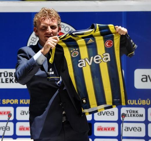 Kuyt F.Bahçe'ye imzayı attı 3