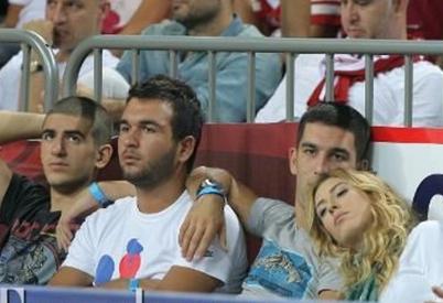 Aşk kokan hareketler bunlar 14