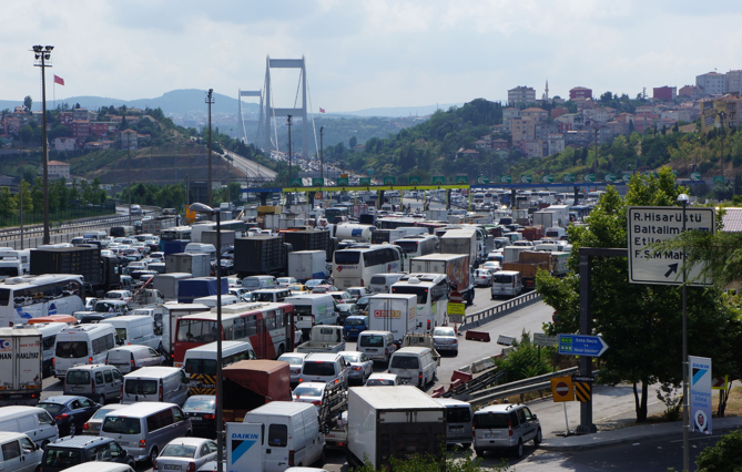 İstanbul'da hangi yollarda çalışma var? 2