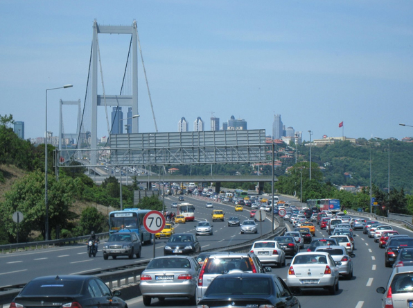 İstanbul'da hangi yollarda çalışma var? 3