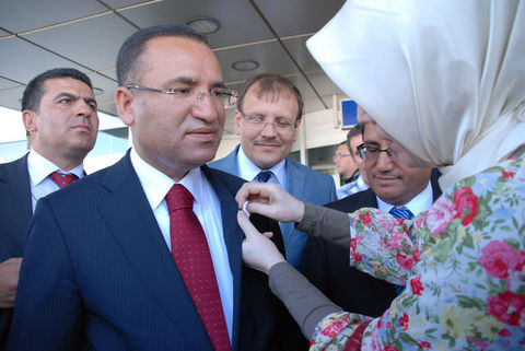 61. Hükümetin karnesi 21