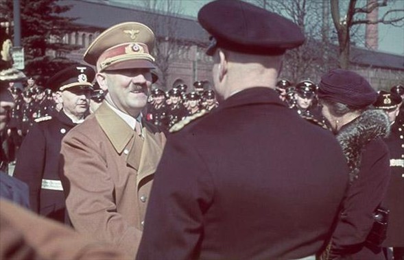 Nazi fotoğrafları renklendirildi 17
